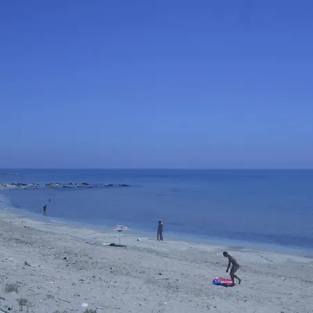 Kaukana *